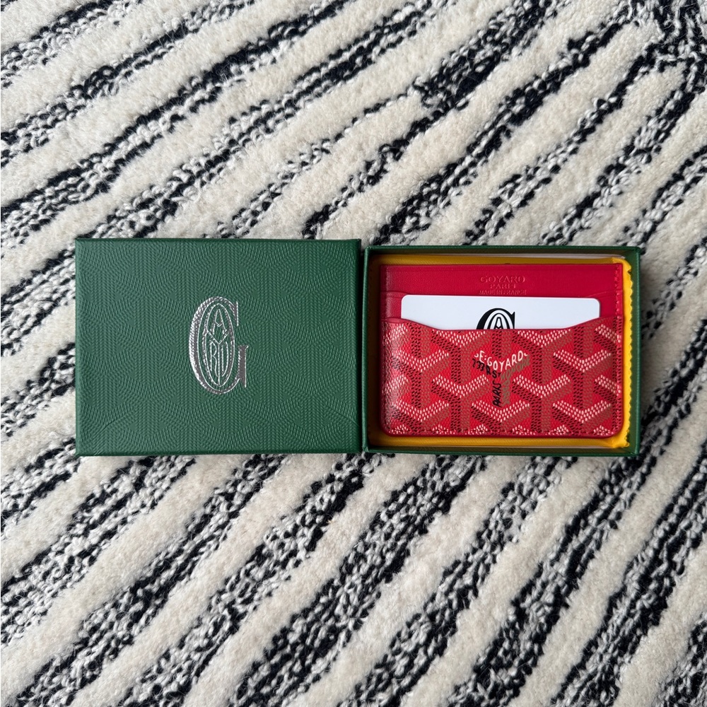 Luxury Red Card Holder